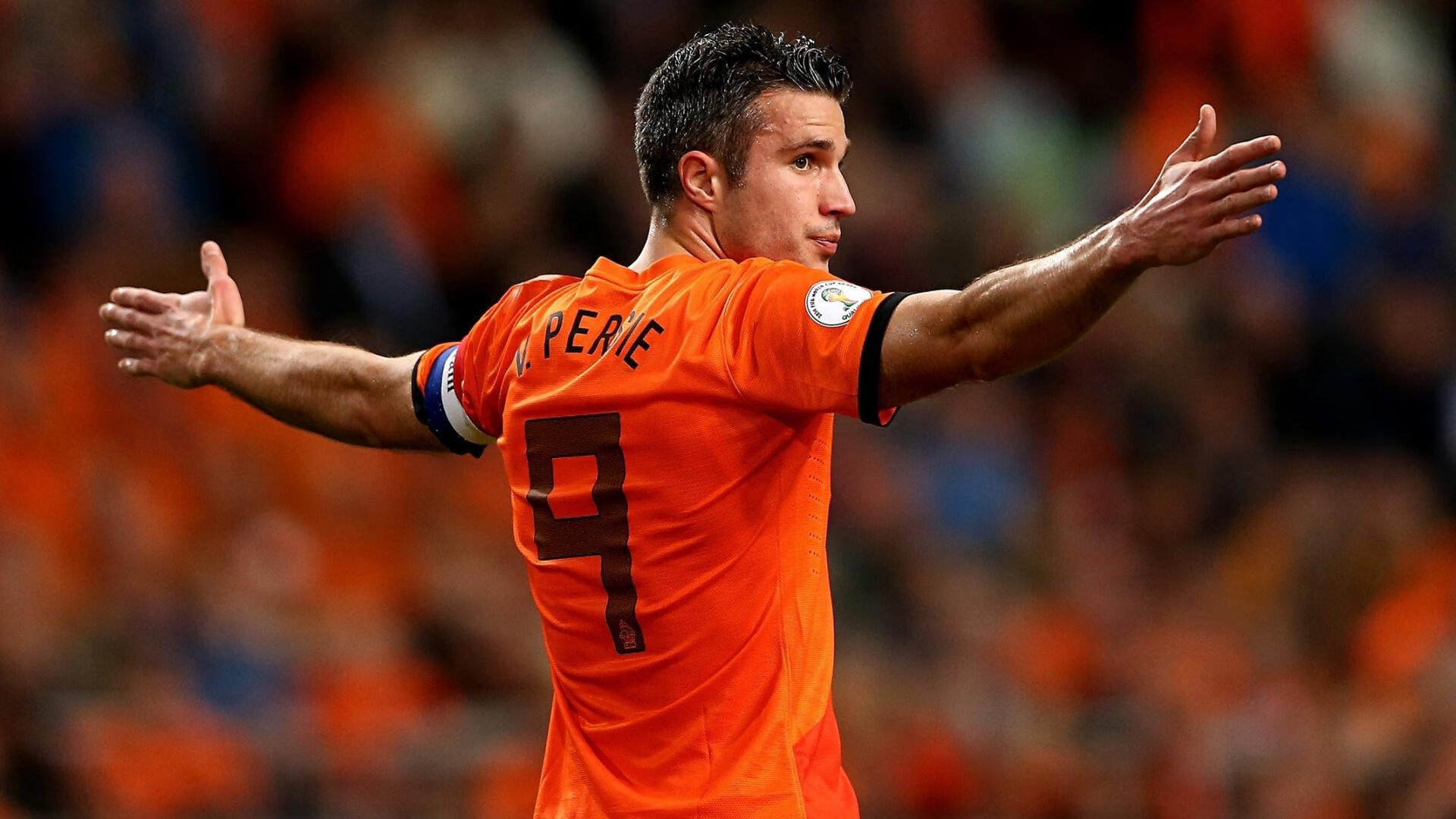 “亚戈·卡尔曼:攻防兼备的橄榄球天才,成就阿根廷美洲狮队辉煌未来”