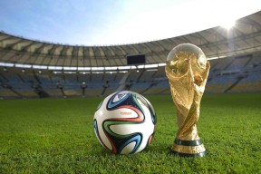 星空体育app官网入口-《英雄联盟》全球总决赛预热，官方发布主题海报，2021英雄联盟全球总决赛主题