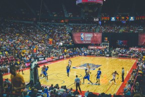 星空娱乐棋牌-中国篮球的梦想照进现实，中国篮球梦手抄报